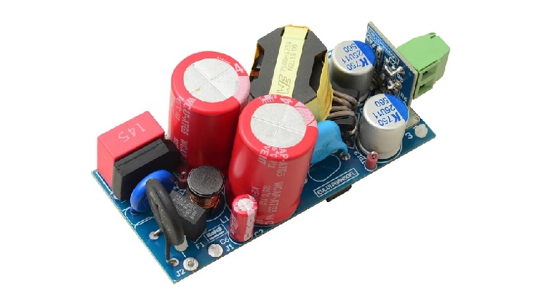 STMicroelectronics EVLVIPGAN50FL - top side of the eval board