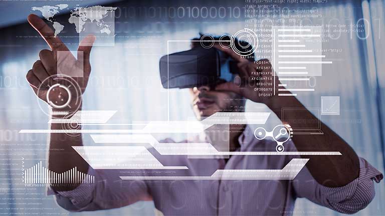 Man-Wearing-Augmented-Reality-Headset-EN-Image